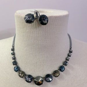 Sabika Strength Luxury Choker with strength Vienna earrings W12